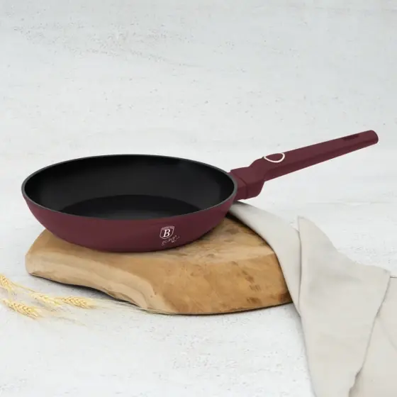 Tigaie, 24 cm, Colecția Leonardo - BH/8023 Preț mic
