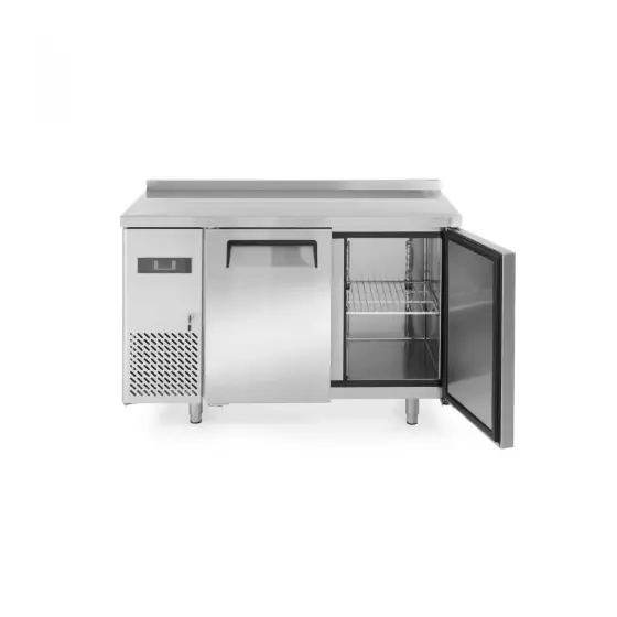 Congelator profesional ARKTIC by Hendi Kitchen Line cu 2 usi 220 L 1200x600x(H)850 mm otel inoxidabil -12?/-22?C 400 W 2 rafturi 390x428mm incluse, Clasa energetica C Preferatul clienților