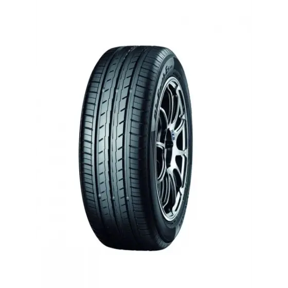 Ofertă limitată Anvelopa Vara Yokohama 215/55R17 LOYO 94V ES32