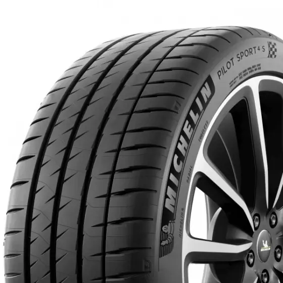 Anvelopa Vara Michelin 245/35R20 LOMI 95Y PS4SM Calitate înaltă