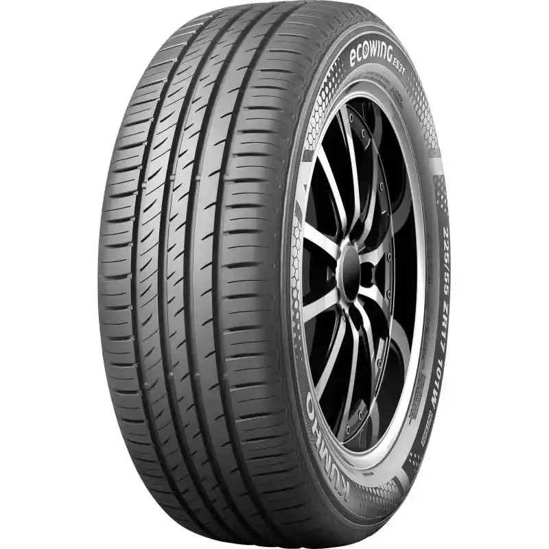 Lichidare de stoc Anvelope Vara Kumho ES31 215/50 R18 92H