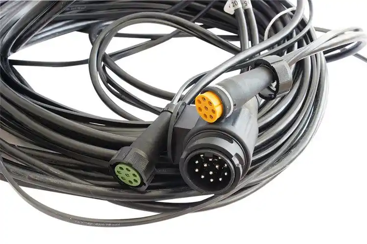 Instalatie electrica Multimax 11,5m, priza 13 pini Discount