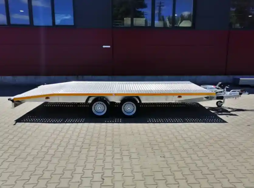 Cel mai bun preț Trailer BESTTRAILERS JUPITER N-Version 4×2 M, 3000 KG